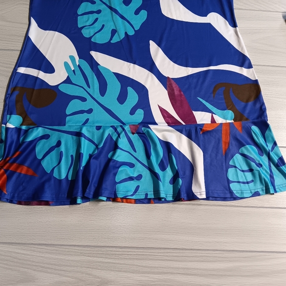 Women Fashion Graphic Printed Plus Size Ruffled Dress - Picture 9 of 16